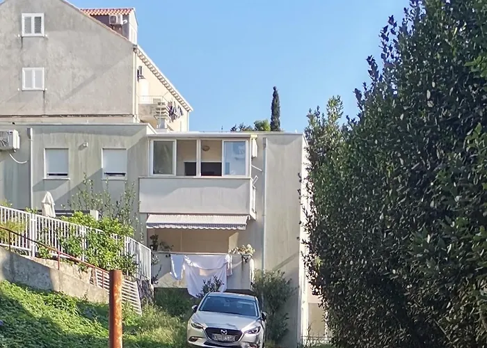 Verica House *