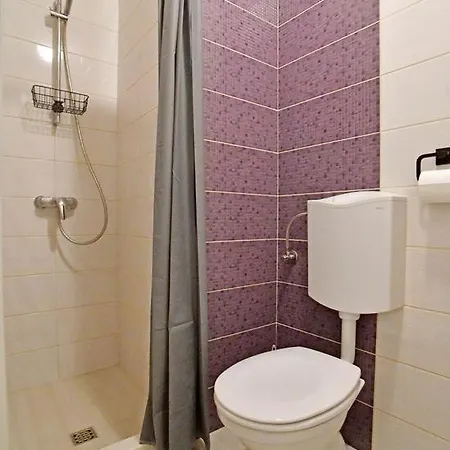 Apartment Verica House *